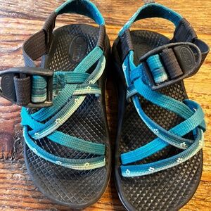 Kids Size 11 Chaco Sandals
